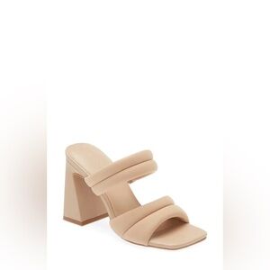 NWOT Open Edit Puffy Slides with Block Heel